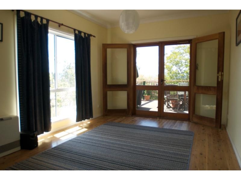 6 Highland Avenue, Tumut NSW 2720