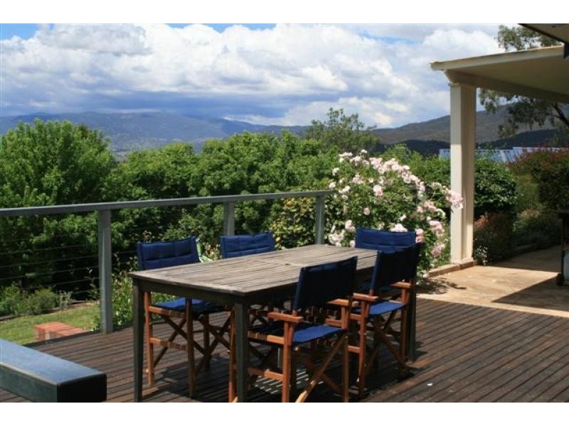 133 Dalhunty Street, Tumut NSW 2720