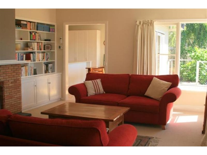 133 Dalhunty Street, Tumut NSW 2720