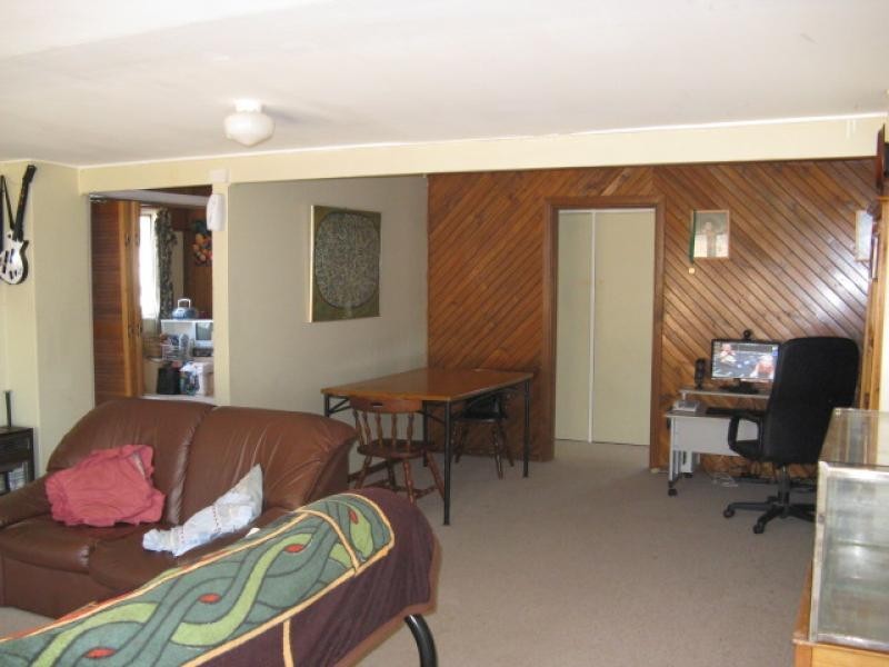 21 Kinred Street, Tumut NSW 2720