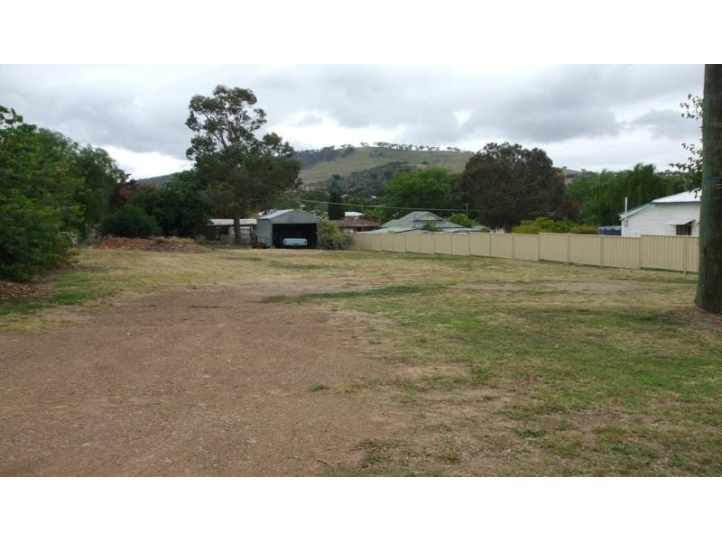 50 Lynch Street, Adelong NSW 2729