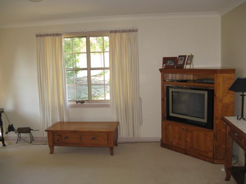 1 Kiandra Drive, Tumut NSW 2720