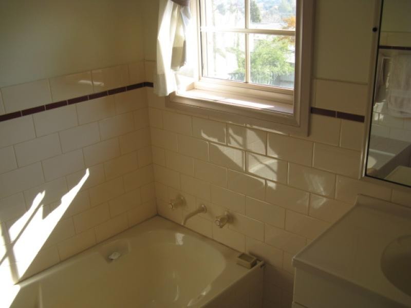 1 Kiandra Drive, Tumut NSW 2720