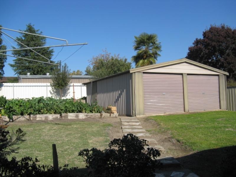 107 Tumut Street, Adelong NSW 2729