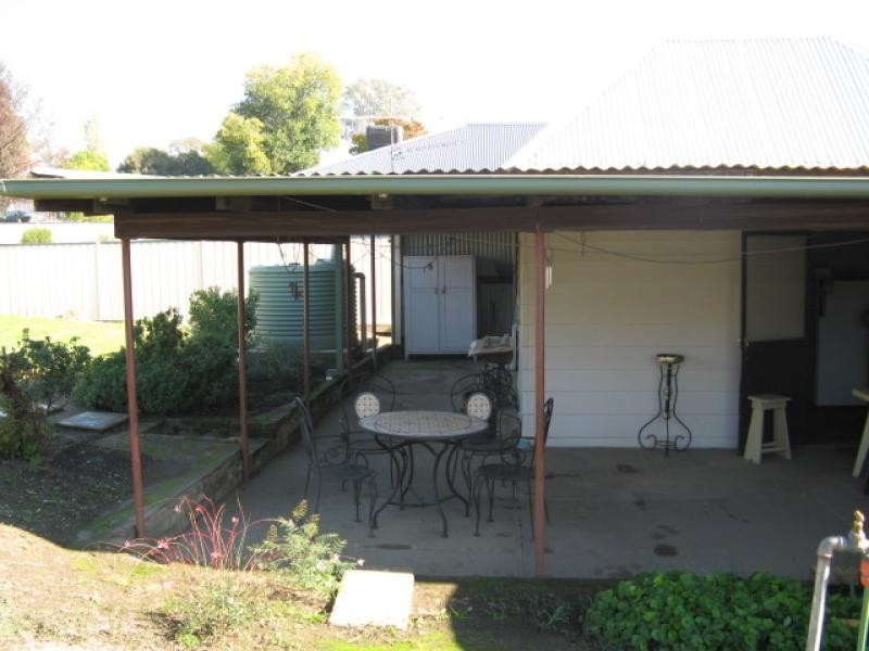 107 Tumut Street, Adelong NSW 2729