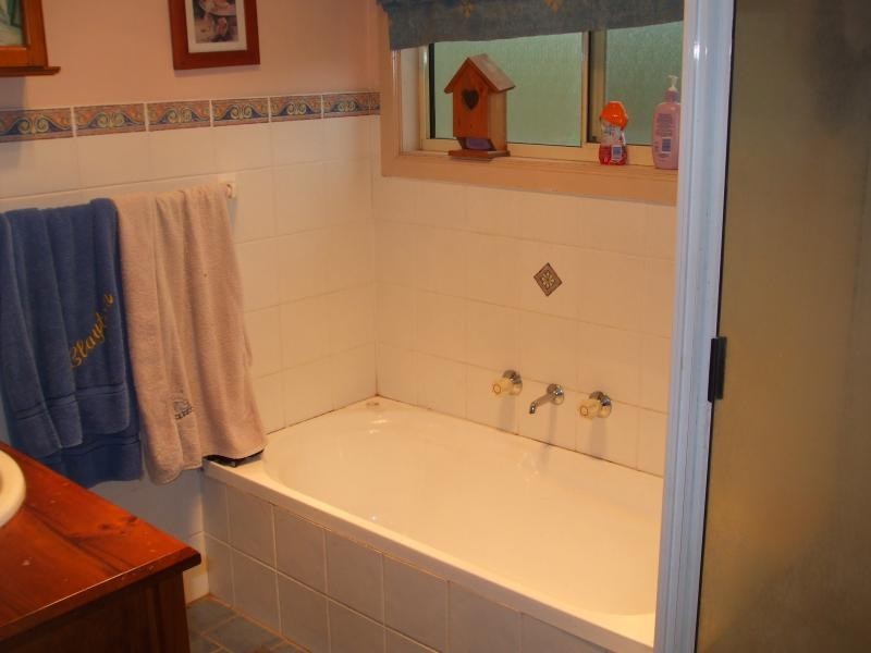 32 Quartz Street, Adelong NSW 2729