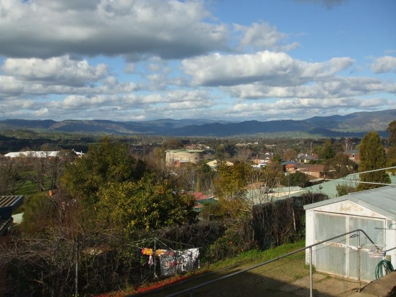 102 Richmond Street, Tumut NSW 2720