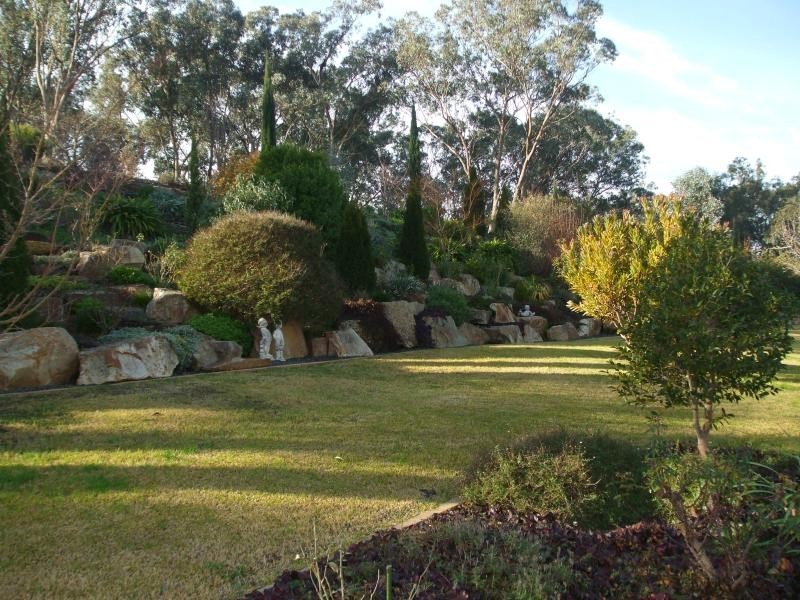 137 Lacmalac Road, Tumut NSW 2720