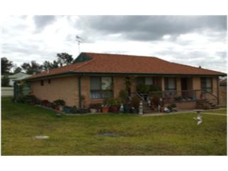 2/43 Havelock Street, Adelong NSW 2729