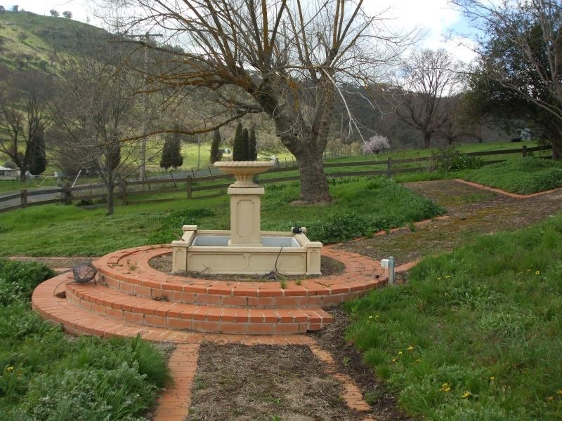 375 Grahamstown Road, Adelong NSW 2729