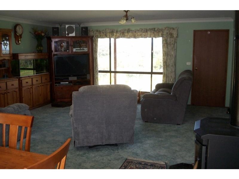 104 Cockatoo Road, Tumut NSW 2720