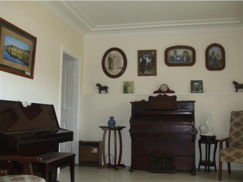 64 Simpson Street, Tumut NSW 2720