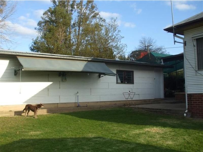 64 Simpson Street, Tumut NSW 2720