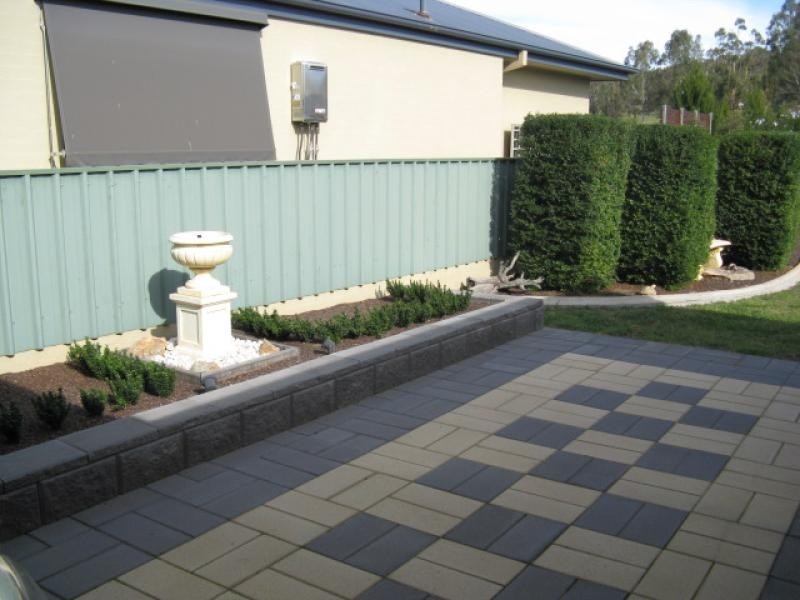 10 Fairway Drive, Tumut NSW 2720