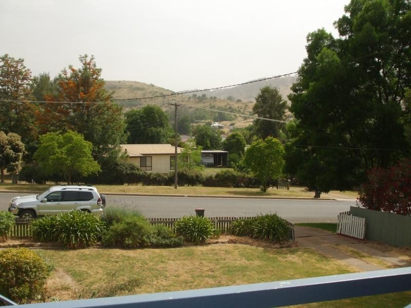 91 Lynch Street, Adelong NSW 2729
