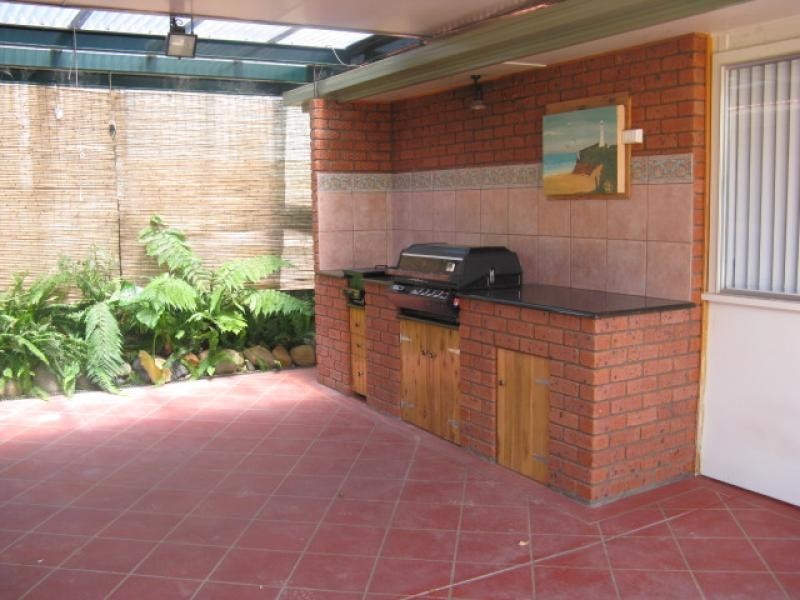 34 Clarke Street, Tumut NSW 2720