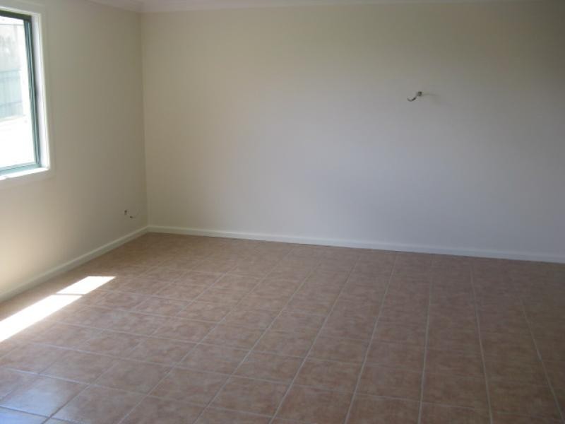 34 Clarke Street, Tumut NSW 2720