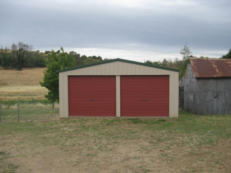 6 Quartz Street, Adelong NSW 2729