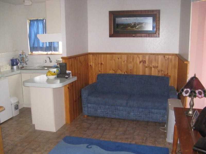 6 Quartz Street, Adelong NSW 2729