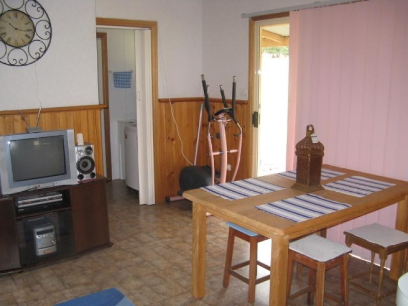 6 Quartz Street, Adelong NSW 2729