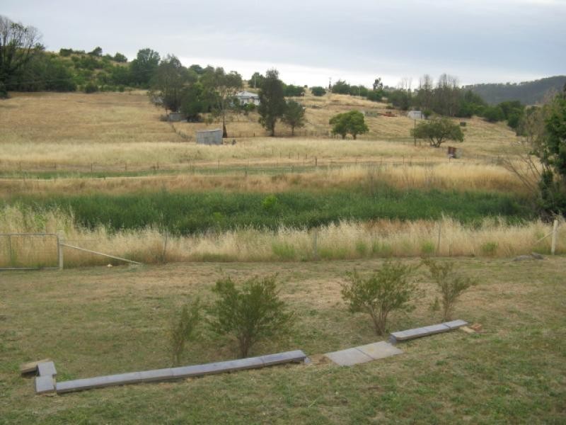 6 Quartz Street, Adelong NSW 2729