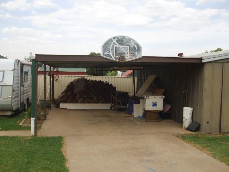 52 Herbert Street, Tumut NSW 2720