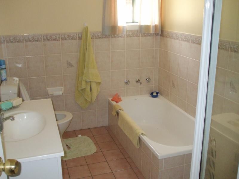 52 Herbert Street, Tumut NSW 2720