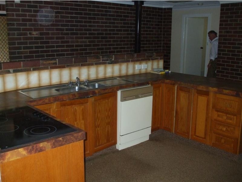 19 Gadara Place, Tumut NSW 2720