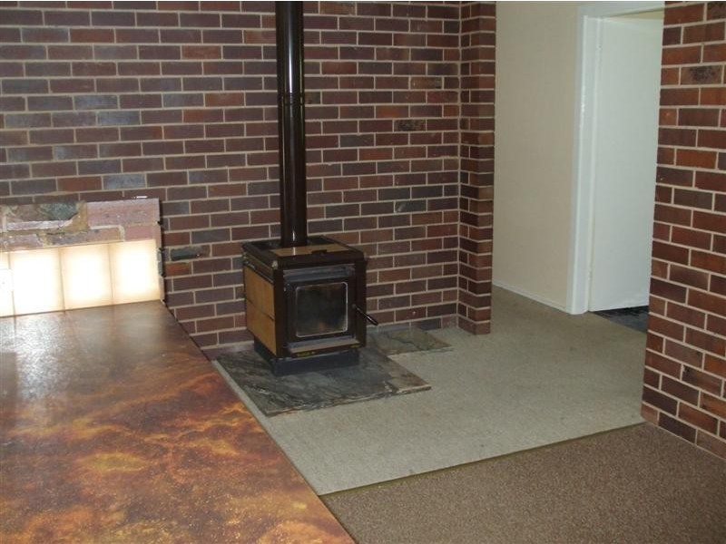 19 Gadara Place, Tumut NSW 2720