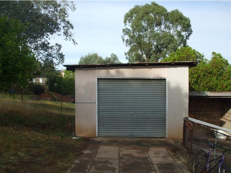 52 Clarke Street, Tumut NSW 2720