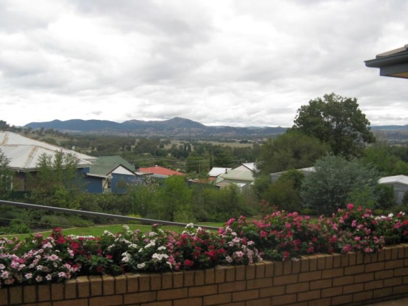3 Burbury Mews, Tumut NSW 2720