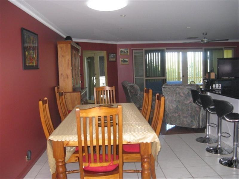 7 Godfrey Street, Tumut NSW 2720