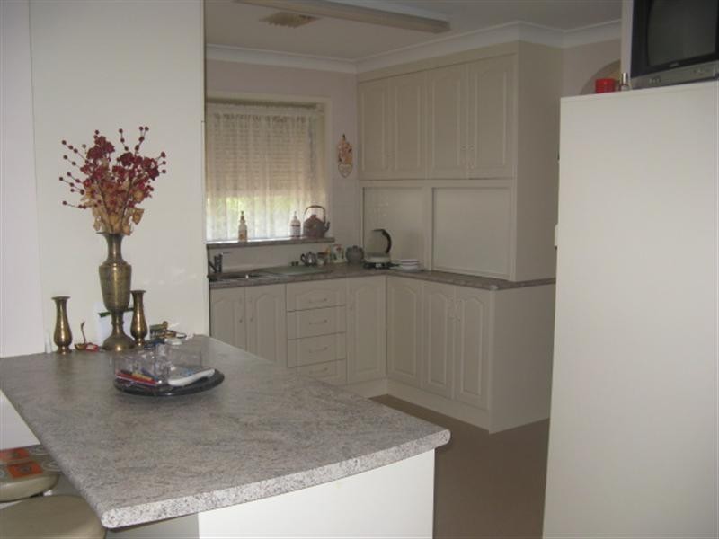 221 Capper Street, Tumut NSW 2720