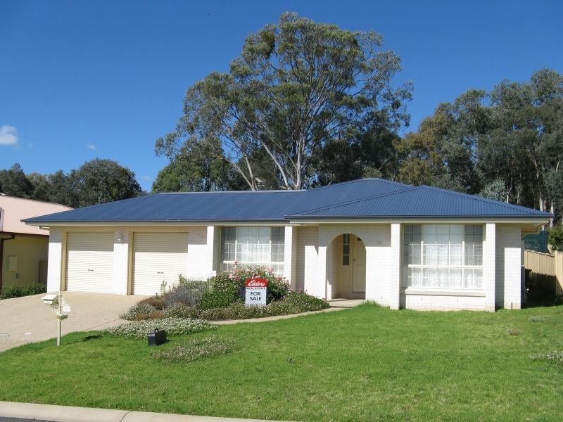 19 Harris Street, Tumut NSW 2720