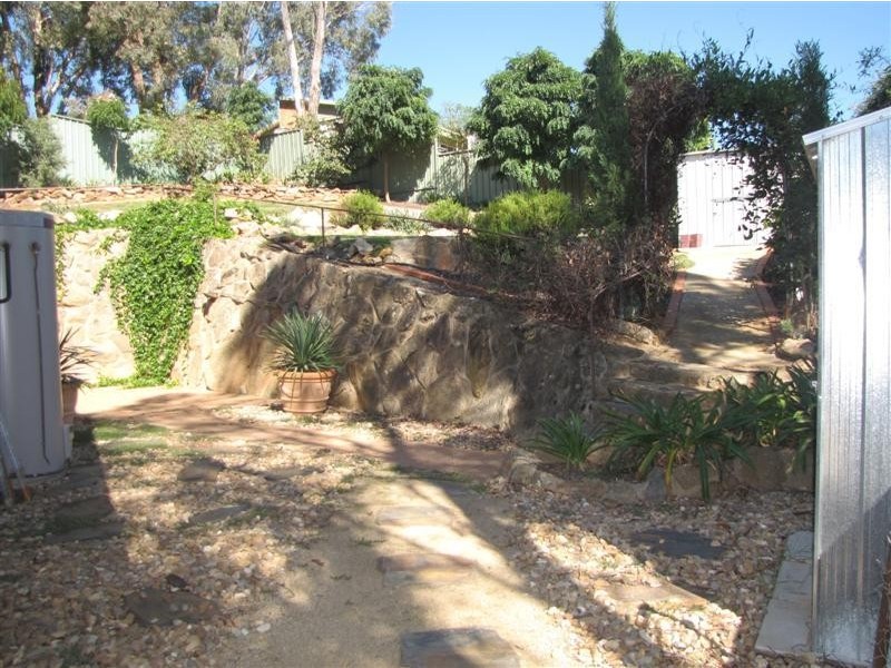 3 Bundara Crescent, Tumut NSW 2720