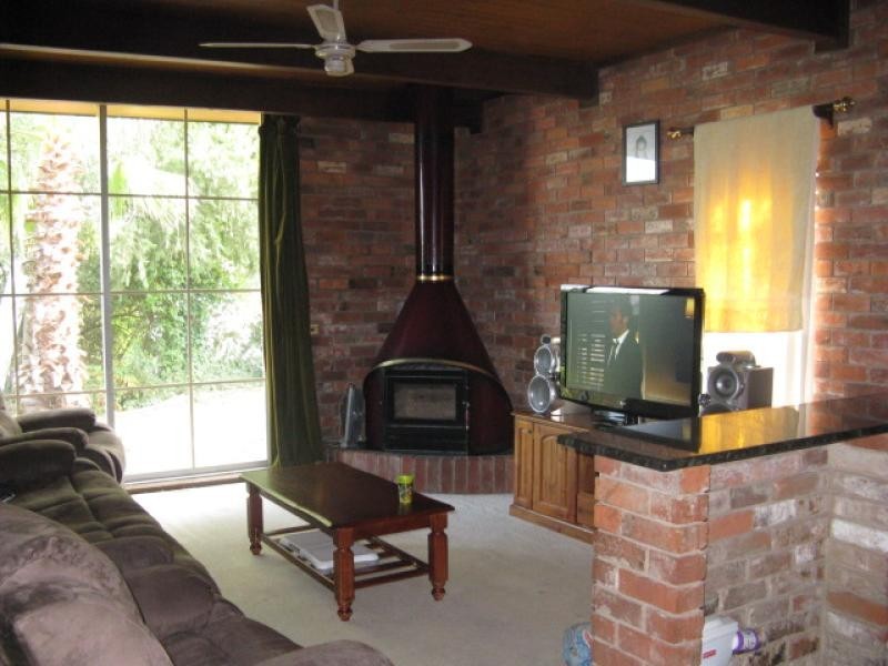 102 Merivale Street, Tumut NSW 2720