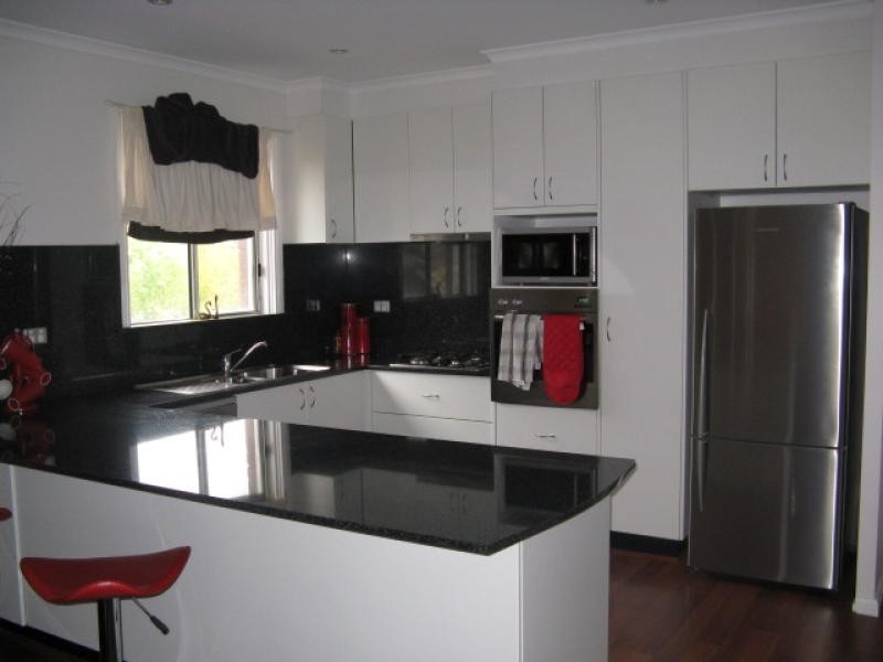 73 Clarke Street, Tumut NSW 2720