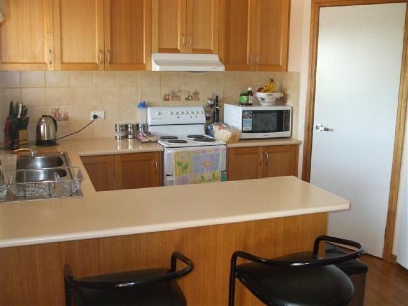 33 Booral Avenue, Tumut NSW 2720