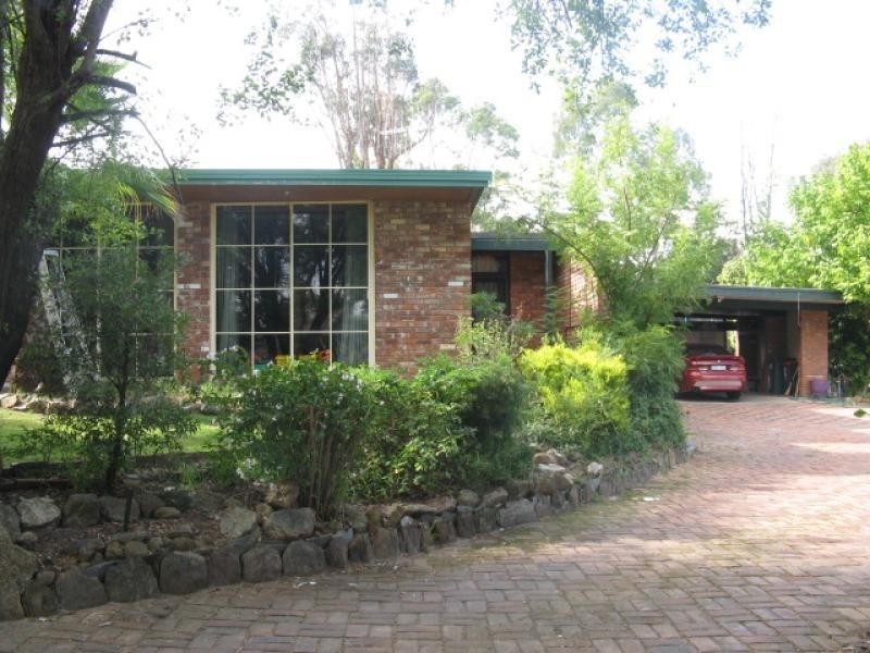 102 Merivale Street, Tumut NSW 2720