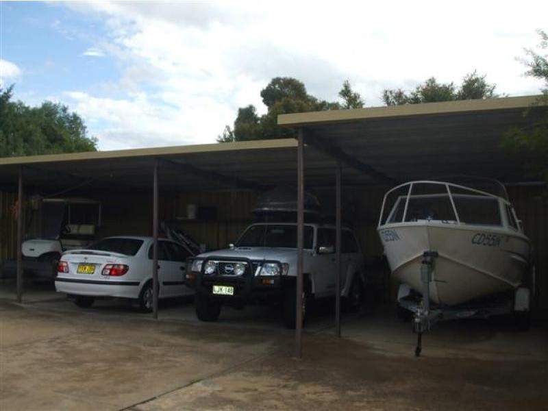 3 Hume Place, Tumut NSW 2720