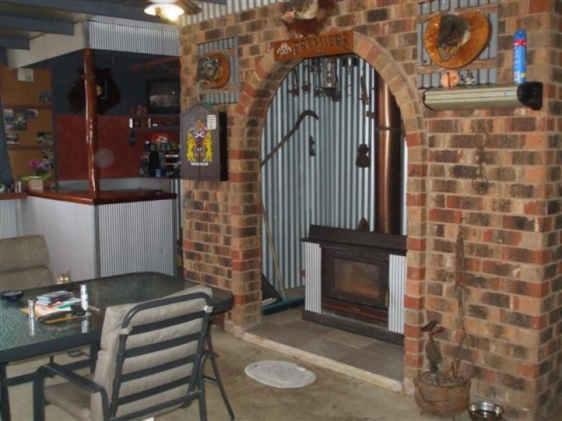 8 Shelley Street, Tumut NSW 2720