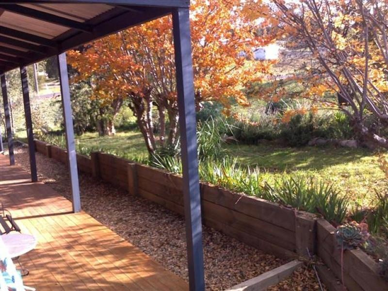 10 Quartz Street, Adelong NSW 2729