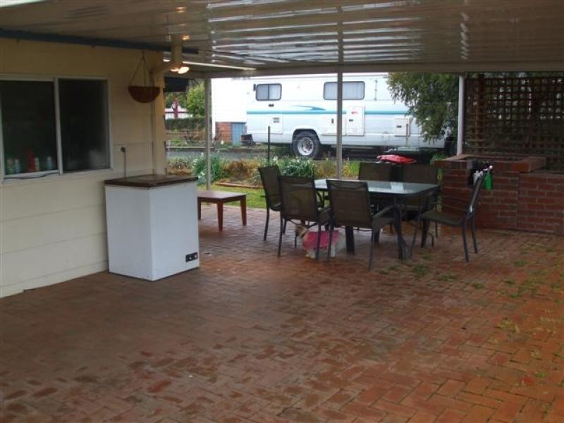 19 Tumut Street, Adelong NSW 2729