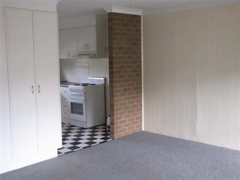 Unit 5/32 -34 Bundarra Cres, Tumut NSW 2720