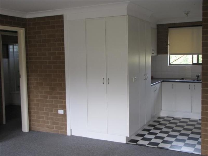 Unit 5/32 -34 Bundarra Cres, Tumut NSW 2720
