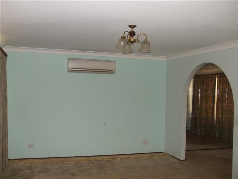 2 Kirra Street, Tumut NSW 2720