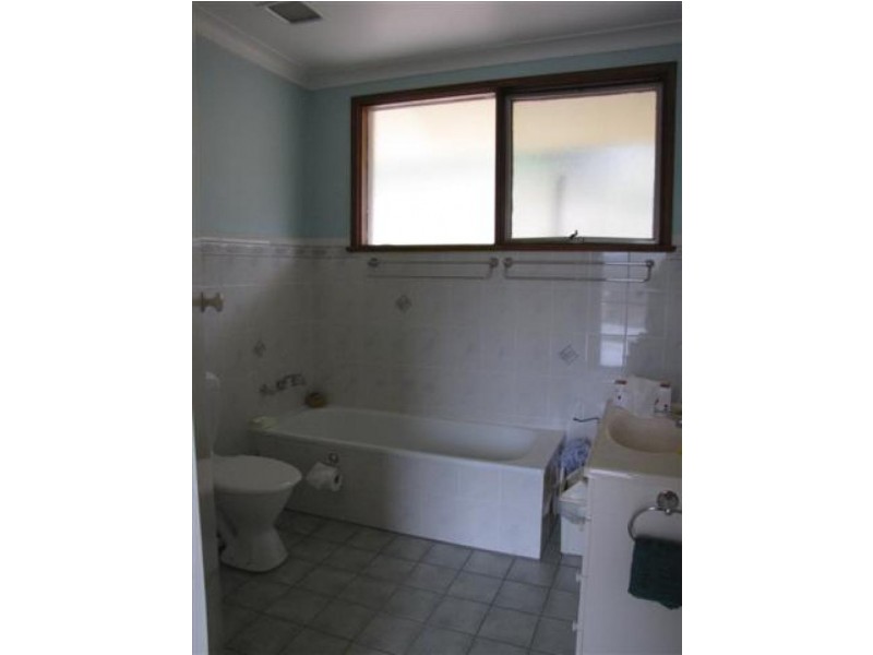 55 Howick Street, Tumut NSW 2720