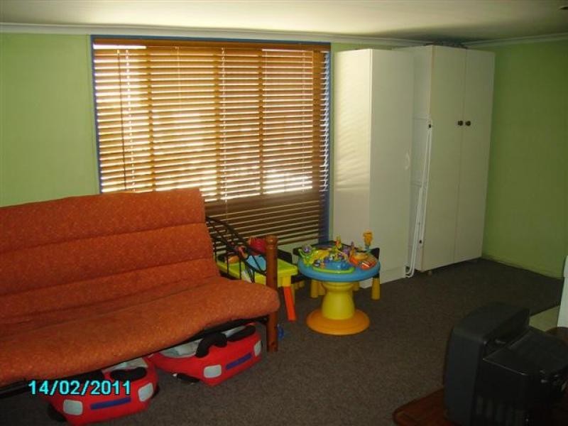 185 Capper St, Tumut NSW 2720