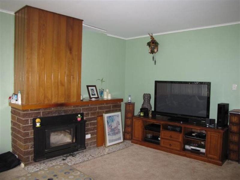 145 Lambie Street, Tumut NSW 2720