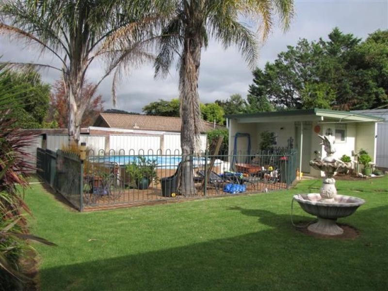 145 Lambie Street, Tumut NSW 2720